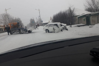 Фотография к новости: Өскеменде жол апатынан 8 адам зардап шекті