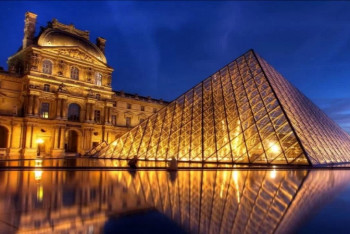 Фотография к новости: Лувр музейі рекорд орнатты