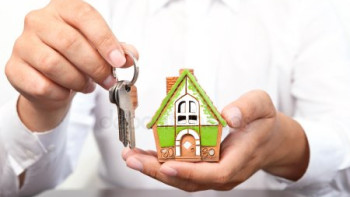 Фотография к новости: Астанада "7-20-25" бойынша 1,6 мыңға жуық өтінім қабылданды