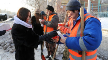 Фотография к новости: Жас Отан: «Кел, шәй ішейік»