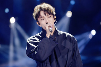 Фотография к новости: Димаш Құдайберген Қытайда әншілердің жарысында қазылық етеді