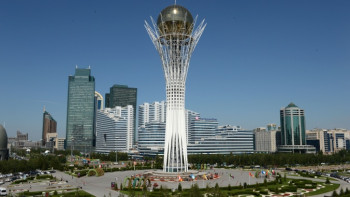 Фотография к новости: 2018 жылы «Бәйтерек» монументін жарты миллионнан аса адам тамашалаған 