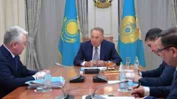 Фотография к новости: Назарбаев: Күн тәртібіндегі халықаралық мәселелерді ұмытпауымыз керек