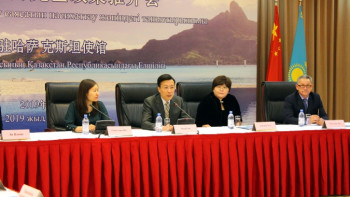 Фотография к новости: Жыл сайын Хайнанға мыңдаған қазақстандық барады – елші