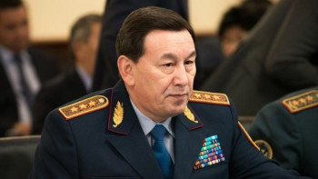 Фотография к новости: Қасымов Армения елшісімен кездесті