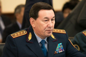 Фотография к новости: Қасымов Армения елшісімен кездесті