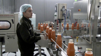 Фотография к новости: Қазығұртта табиғи шырын өндіретін зауыт ашылды