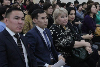 Фотография к новости: Үздік ұстазға жаңа мемлекеттік награда берілуі мүмкін