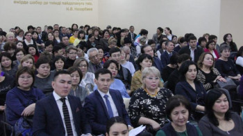 Фотография к новости: Мұғалімдердің үстемеақысы 3 есеге өспек