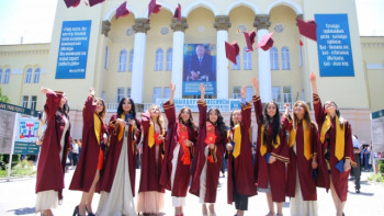 Фотография к новости: Қыздар ұлттық университеті – бірегей білім ордасы