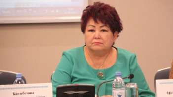 Фотография к новости: Ажырасқан әкелердің 30% баласымен кездесу құқығынан айырылған