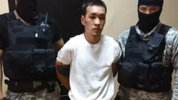 Фотография к новости: Денис Теннің соты: Күдікті тапсырыспен адам өлтірмегенін айтты