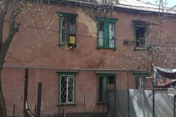 Фотография к новости: Алматының Әуезов ауданында 46 ескі үй сүріліп, жаңа пәтер салынады
