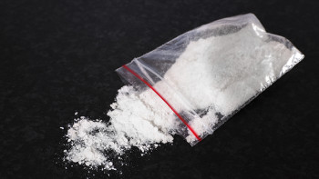 Фотография к новости: Пойызда ұсталған нашақор есірткіні түйіншегімен жұтып жіберді