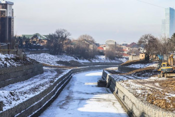 Фотография к новости: Алматыда су тасқынының алдын алу жұмыстары басталды