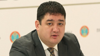 Фотография к новости: «Жалақымыз 7 мың теңге болды». Байқоңыр ауданының әкімі жастарды жұмыс істеуге шақырды