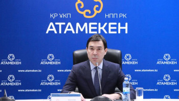 Фотография к новости: «Олардың мәселесін түсінгіміз келеді». «Атамекен» кәсіпкерлер арасында сауалнама жүргізуді бастады