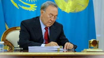 Фотография к новости: Президент меншік құқығын қорғауды күшейту туралы заңға қол қойды