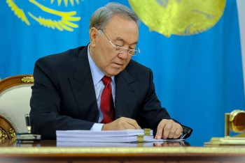 Фотография к новости: Президент меншік құқығын қорғауды күшейту туралы заңға қол қойды