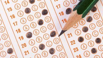 Фотография к новости: ҰБТ-2019: 34 мыңнан астам талапкер тест тапсырды