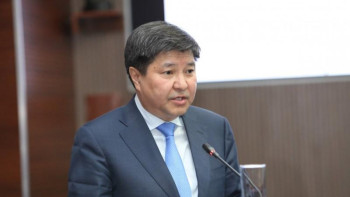 Фотография к новости: Жақып Асанов: Судьялар төрағаларға, басшыларға тәуелді