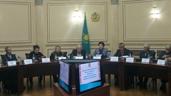 Фотография к новости: Мемлекеттік стипендия иегерлерінің 60 пайызы аға буын өкілдері – Мемлекеттік хатшы