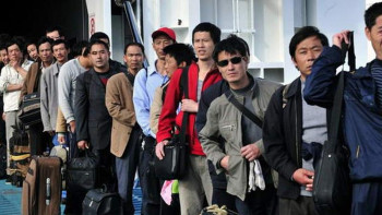 Фотография к новости: Қарағандыда заң бұзған 16 шетелдік еліне қайтарылды