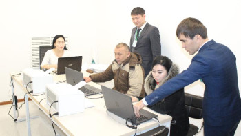 Фотография к новости: Шымкентте сауда орындарында өзіне өзі қызмет көрсету бұрыштары ашылды