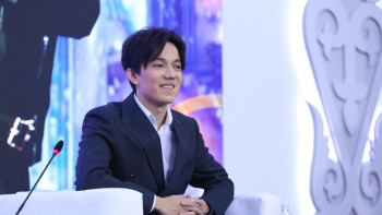 Фотография к новости: Барша тыңдармандарымды қатты жақсы көремін – Димаш Құдайберген