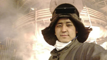 Фотография к новости: 1500 градус температурада жалындаған оттың ортасында еңбек етеміз – көрікші