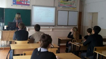 Фотография к новости: Қарағанды облысындағы мектептерде құқықтық тәрбие бойынша онлайн-сабақ өтті