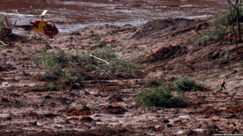 Фотография к новости: Бразилиядағы бөгет жарылысы құрбандарының саны 65 жетті 