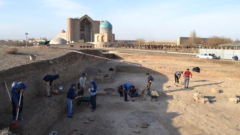 Фотография к новости: Күлтөбе қалашығынан ортағасырлық қазақ және қоқан үйлері табылды