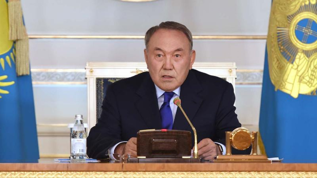 Назарбаев министрлерді қатты сынға алды 