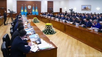 Фотография к новости: Халық үшін жұмыс істеңдер – Назарбаев Үкімет отырысын қорытындылады