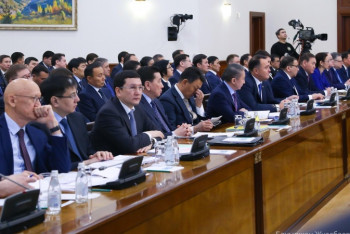 Фотография к новости: Президент: Біз базар іздеп, өз ішкі нарығымызды пайдаланбаймыз 