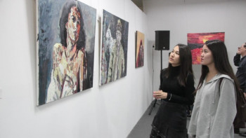 Фотография к новости: Астанада жас суретшінің көрмесі өтті