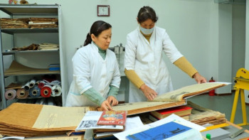 Фотография к новости: Профессионалдар. Кітап «емшілері»