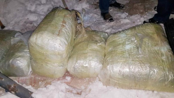 Фотография к новости: Ақтөбеде 100 келіден аса есірткі тәркіленді