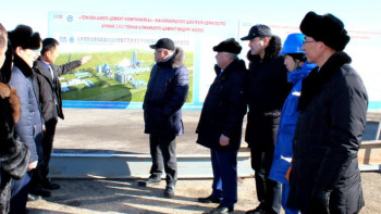 Фотография к новости: Депутаттар Қызылордадағы «Гежуба Шиелі Цемент» жұмысымен танысты