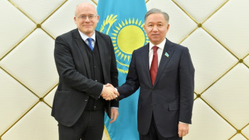 Фотография к новости: Нығматулин Австрия елшісін қабылдады