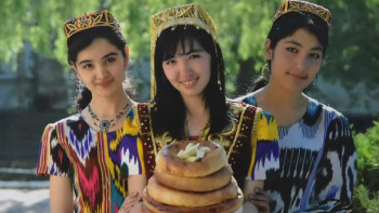 Фотография к новости: Астанада «Өзбекстанның заманауи кескіндемесі» көрмесі ашылды