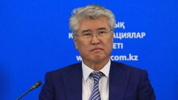 Фотография к новости: Мәдениет министрі Димаш пен Қайрат Нұртастың бір деңгейде екенін айтты