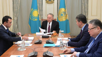 Фотография к новости: Назарбаев Әшімбаевты қабылдады