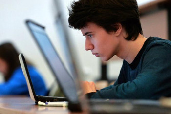 Фотография к новости: Психиатр интернет тәуелділіктен құтылу жолдарын айтты