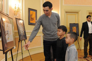 Фотография к новости: Астанада «Иран каллиграммасы» көрмесі ашылды