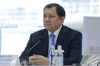 Фотография к новости: Ноғаев: Әкімдіктер халықпен тығыз байланыста болулары тиіс