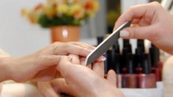 Фотография к новости: «Саңырауқұлақ» жұқтырған. Алматыда 20 сұлулық салоны санитарлық норманы сақтамаған