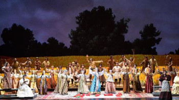 Фотография к новости: Мемлекет басшысы «Евгений Онегин» операсына барды