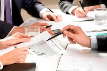 Фотография к новости:  Атырау облысында жас кәсіпкерлерге бизнестің басым бағыттары түсіндірілді